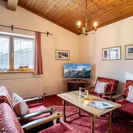Emma's Almchalet - Lift & Daire *