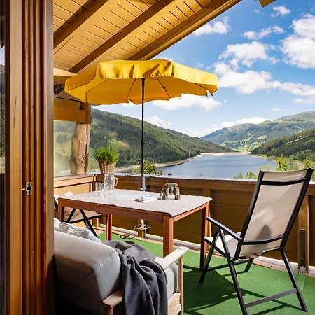 Emma's Almchalet - Lift & Apartman